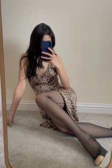 女性角色没有衣服的游戏